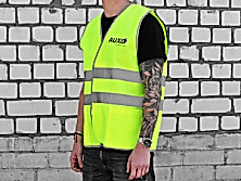 Печать логотипа на сигнальном жилете для "AUXO" в Астане Печать логотипа на сигнальном жилете для "AUXO" в Астане